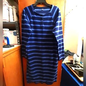 🌷Gave away🌷Fleece sleepwear medium blue striped